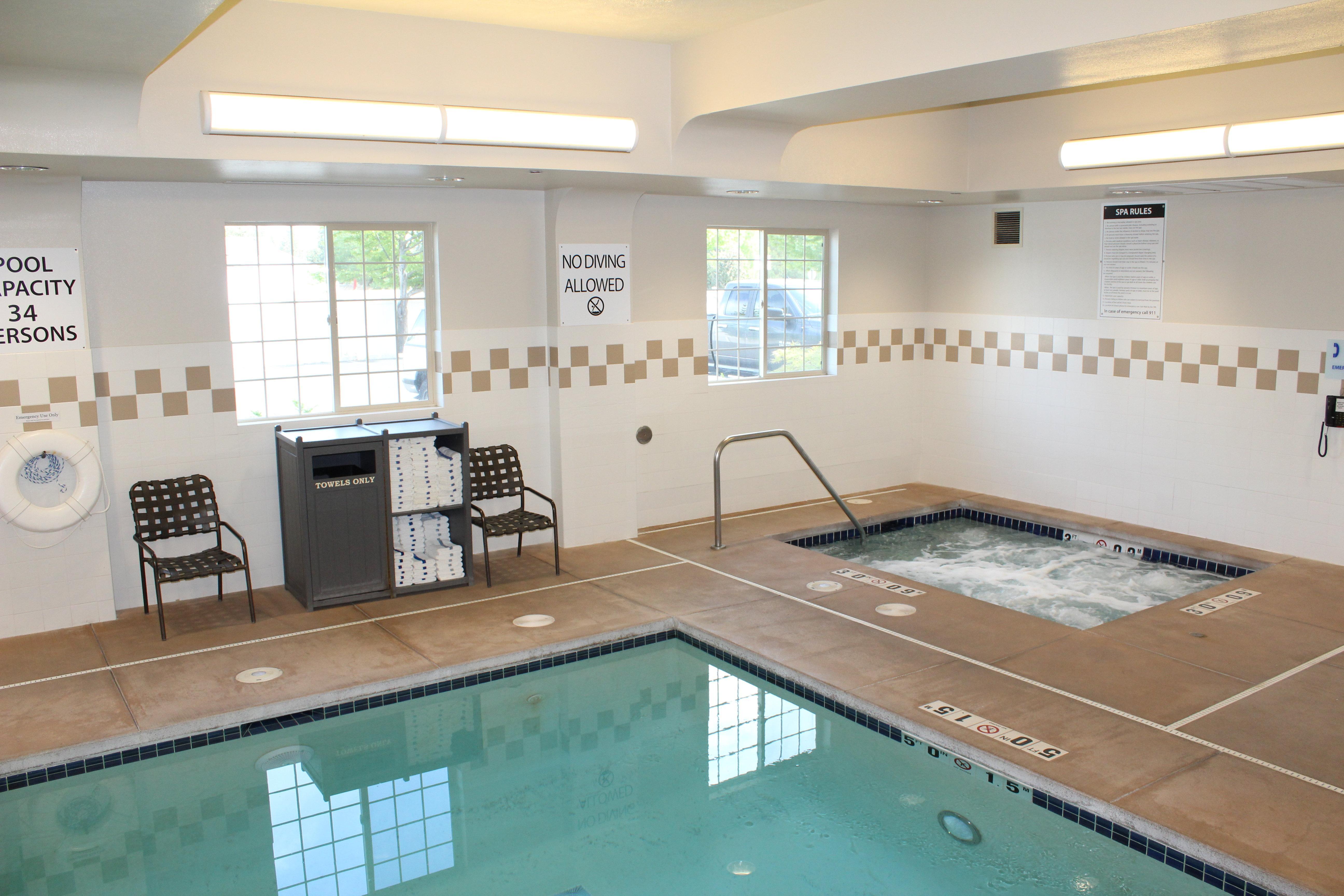 Holiday Inn Express & Suites Cheney By Ihg Εξωτερικό φωτογραφία