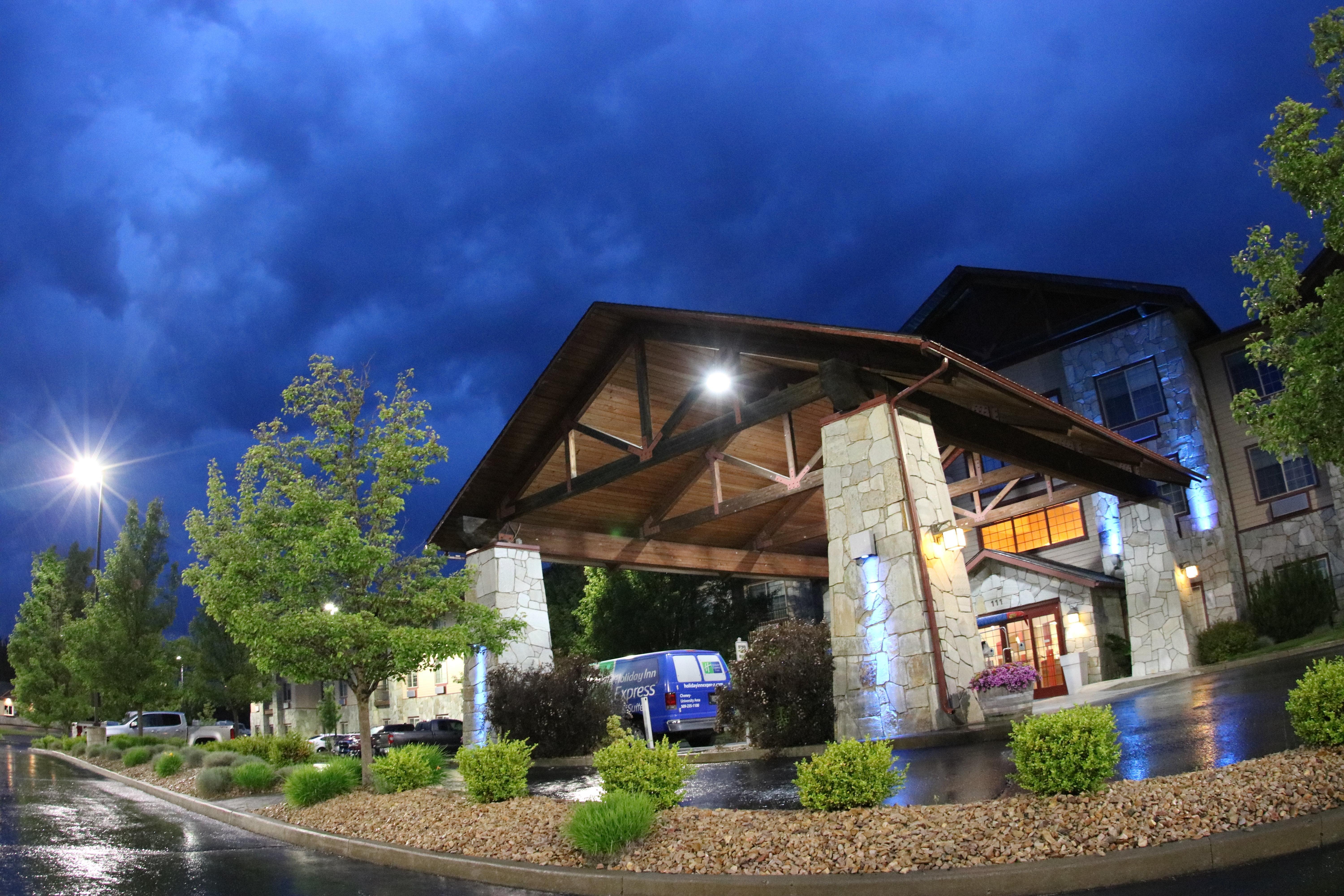 Holiday Inn Express & Suites Cheney By Ihg Εξωτερικό φωτογραφία