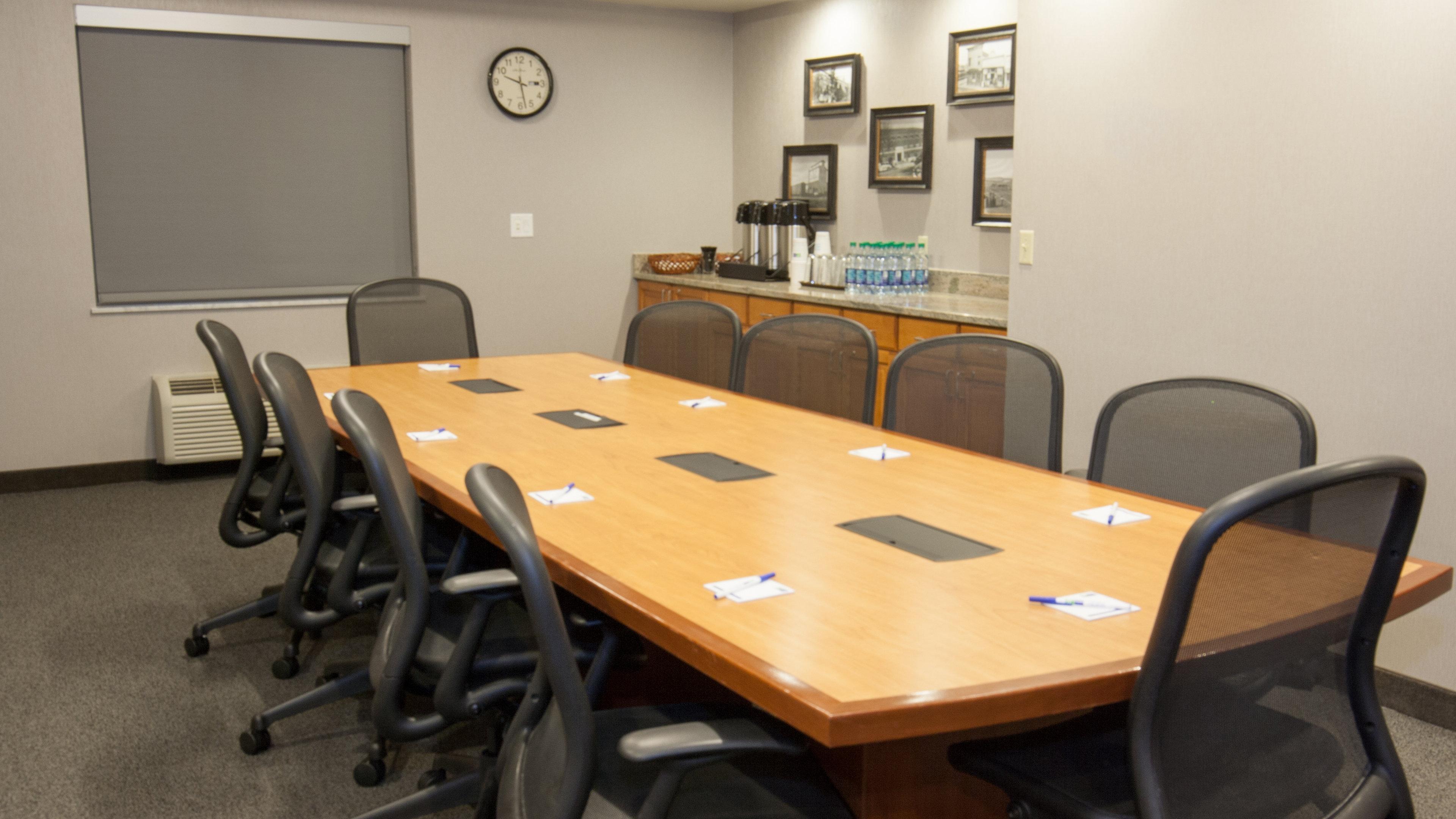 Holiday Inn Express & Suites Cheney By Ihg Εξωτερικό φωτογραφία
